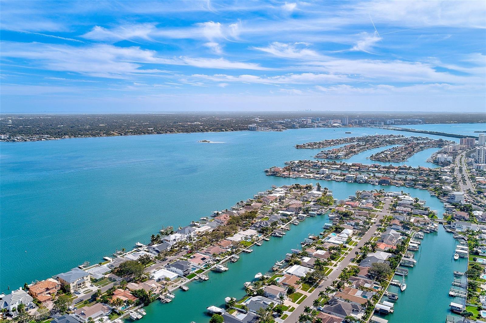 Image 60 of 74 For 767 Island Way