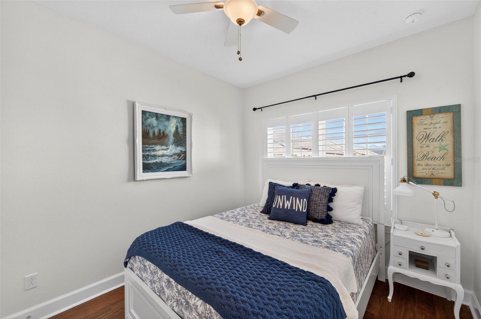 Image 29 of 76 For 6115 Anchorage Way S