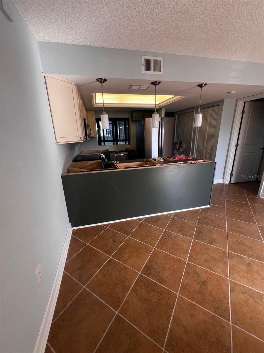 Image 2 of 22 For 19701 Gulf Boulevard 125