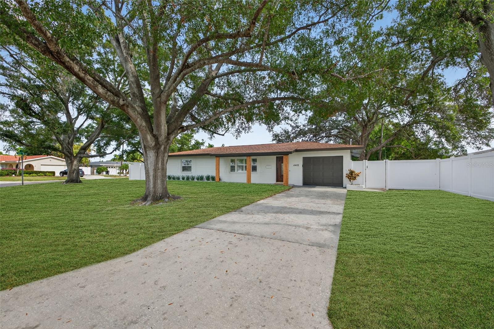 Image 28 of 31 For 4465 1st Way Ne