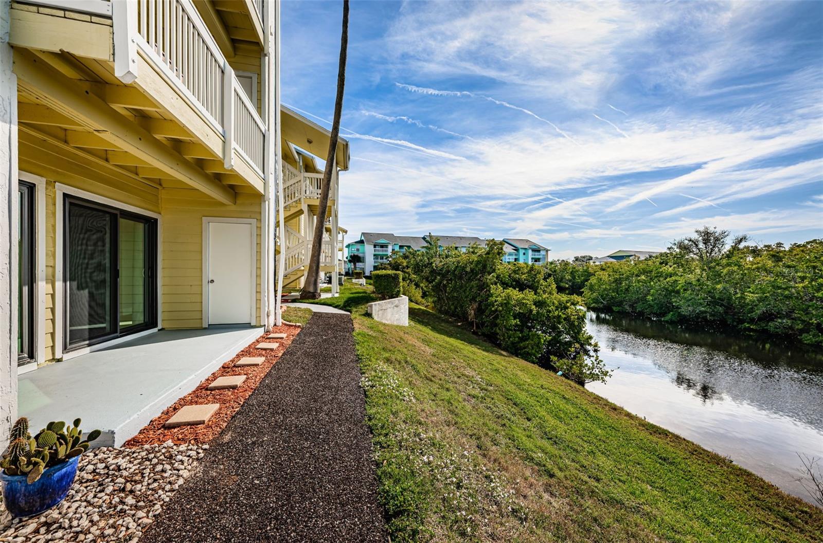 Image 35 of 58 For 455 Palm Harbor Boulevard S 164