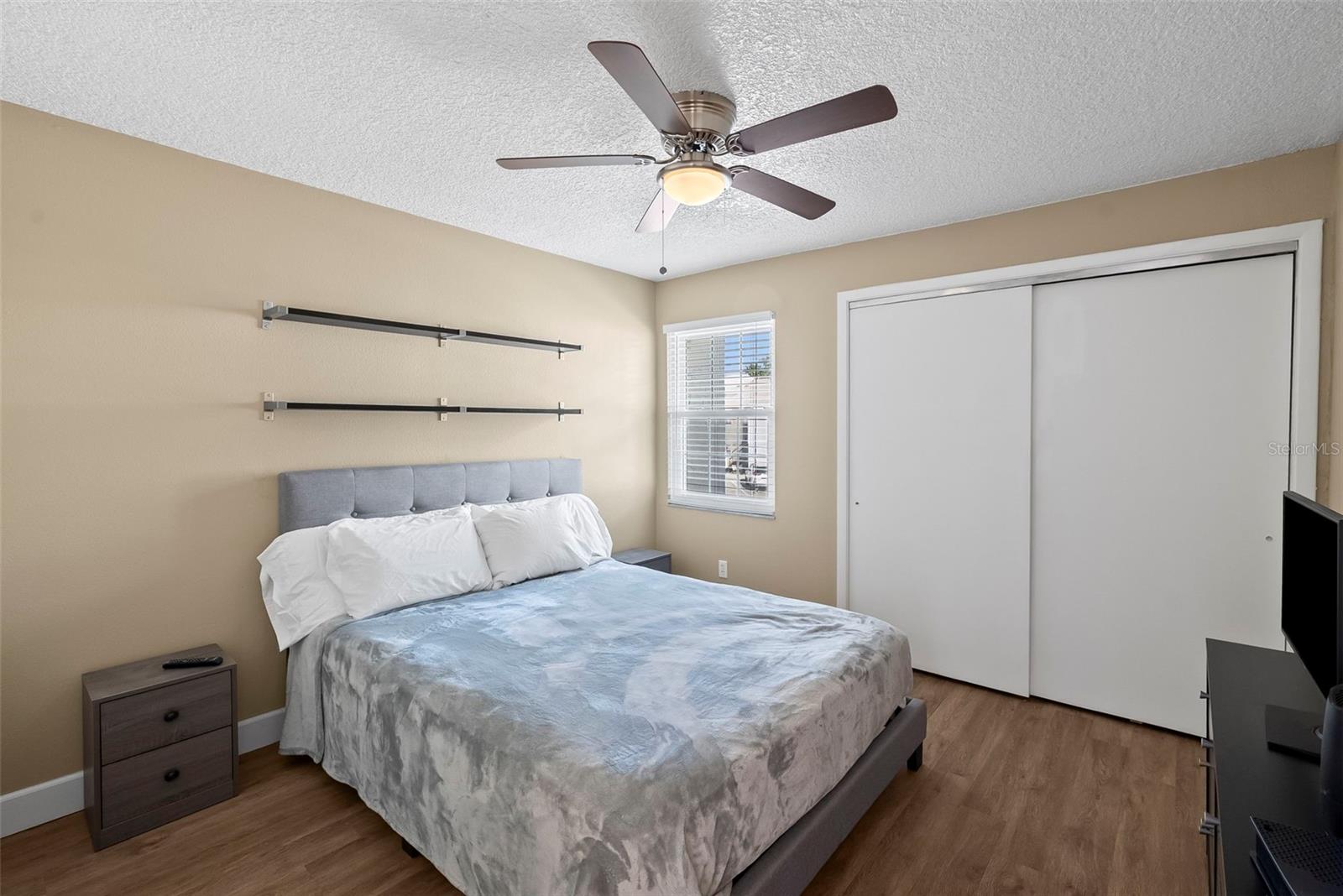 Image 16 of 31 For 3815 Oak Drive G52