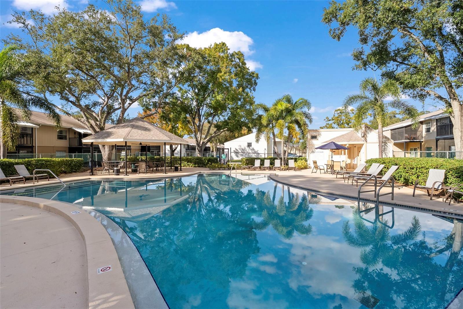 Image 23 of 31 For 3815 Oak Drive G52