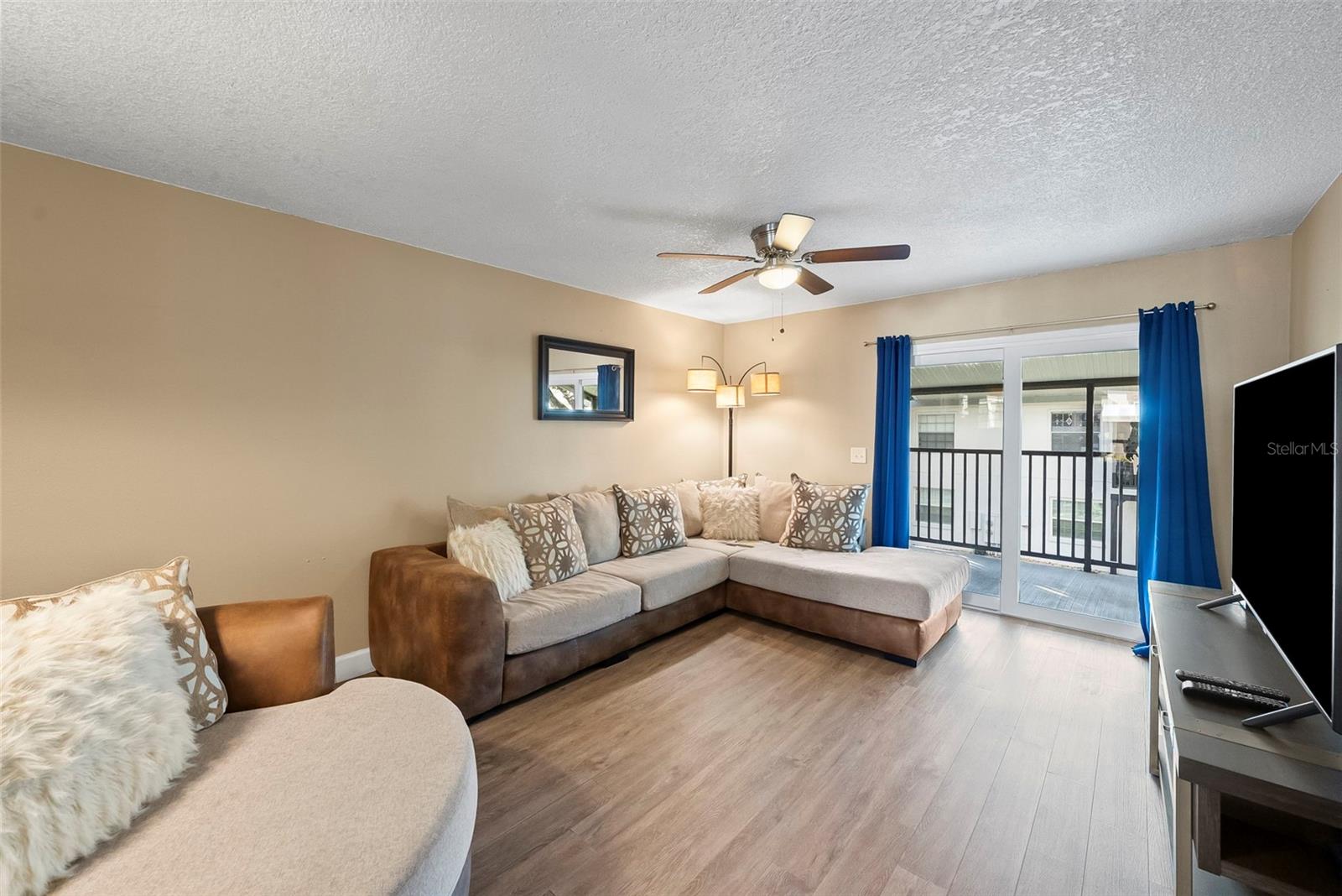 Image 7 of 31 For 3815 Oak Drive G52