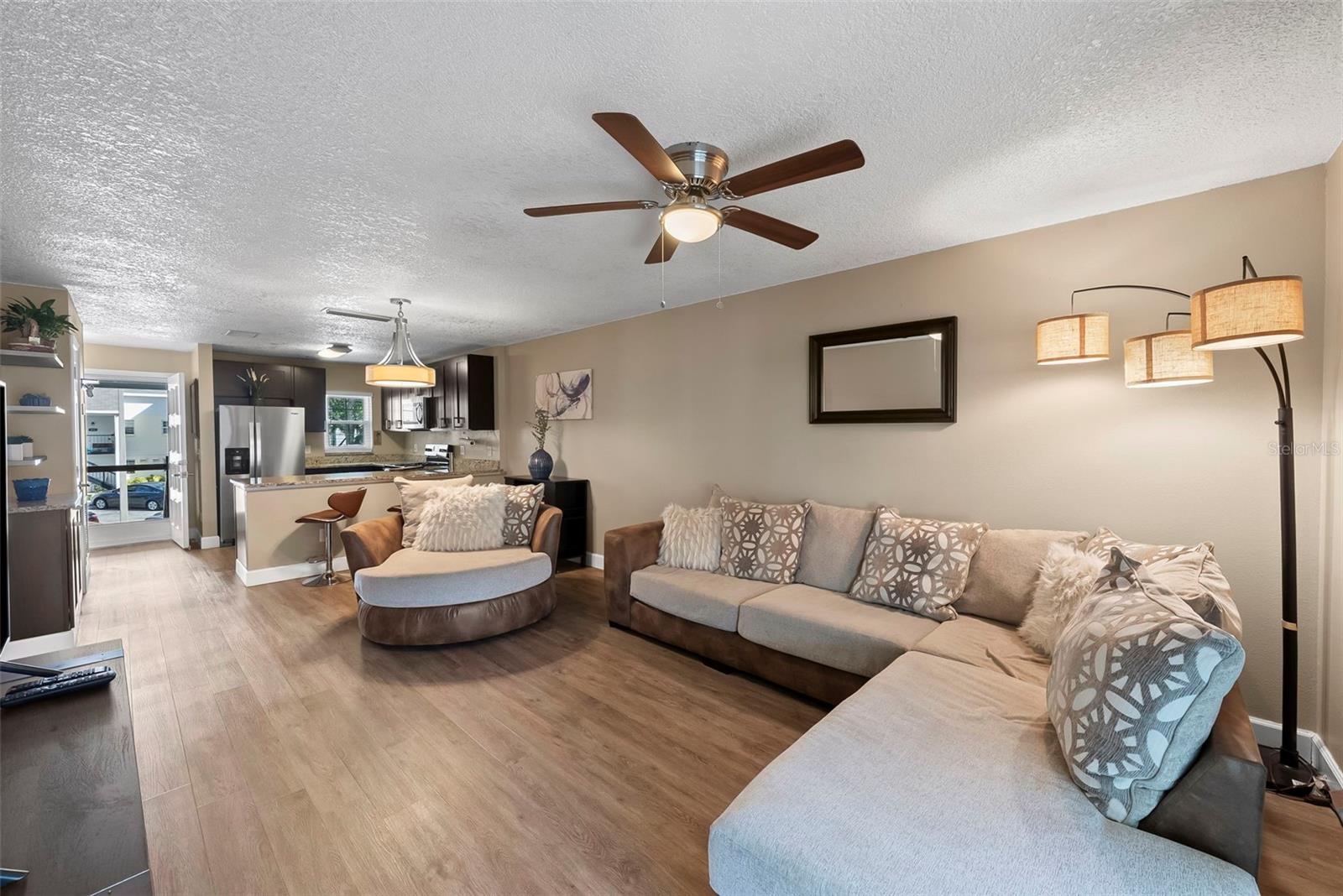 Image 8 of 31 For 3815 Oak Drive G52