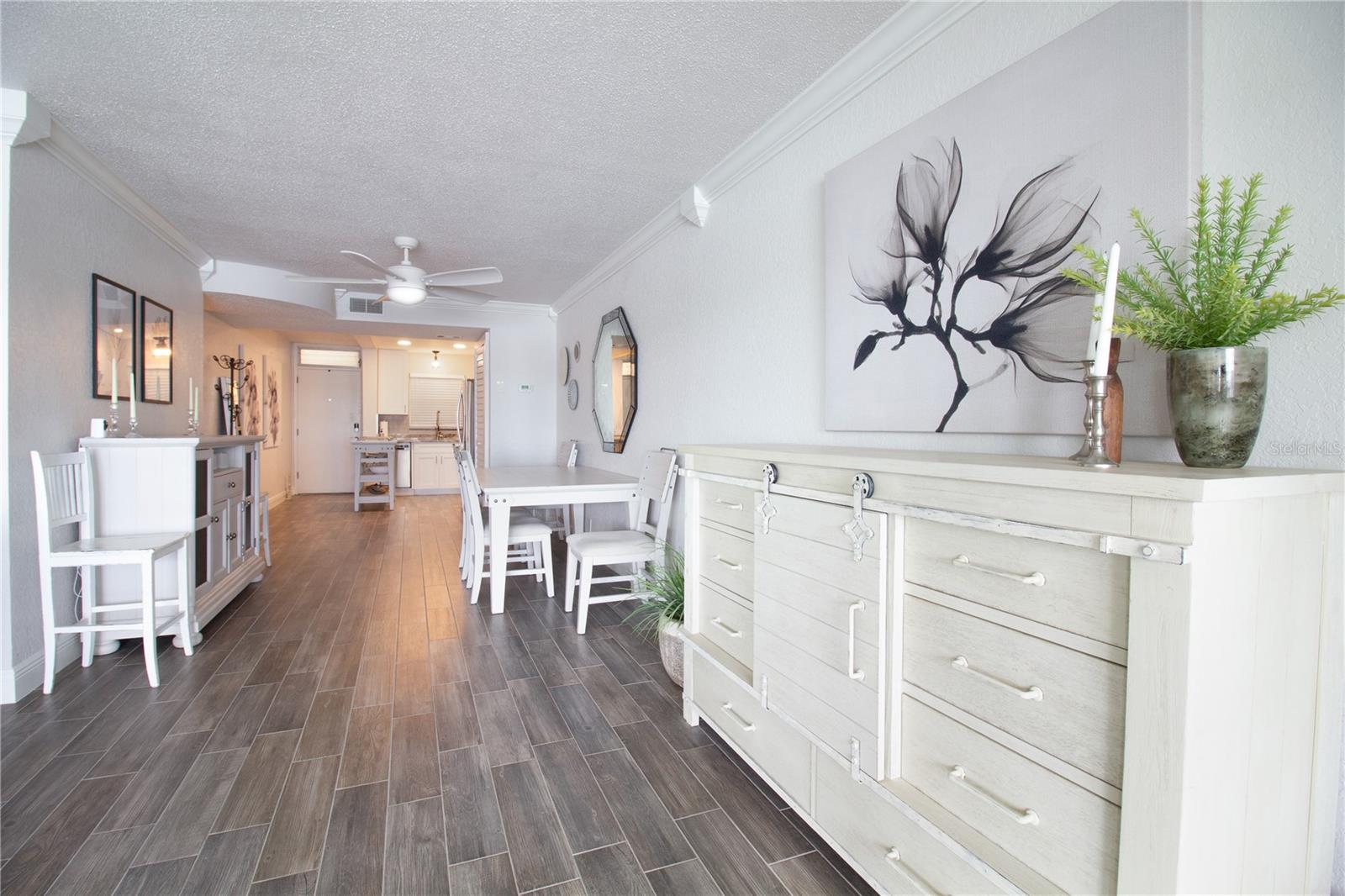 Image 11 of 45 For 1847 Shore Drive S 510