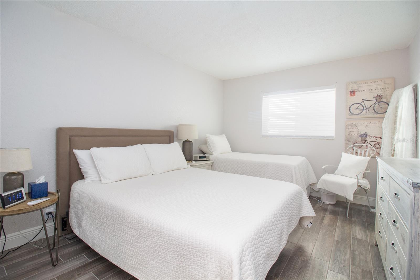 Image 12 of 45 For 1847 Shore Drive S 510