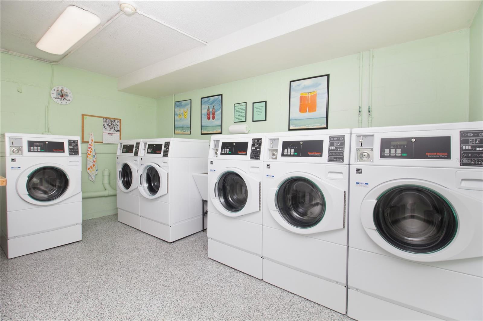 Image 18 of 45 For 1847 Shore Drive S 510