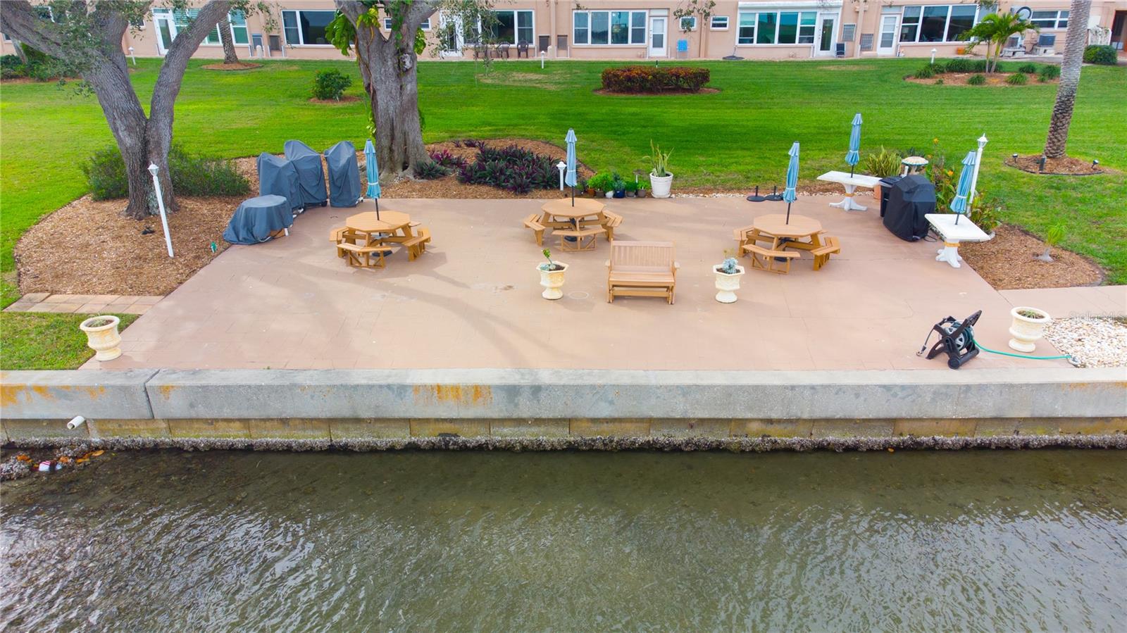 Image 43 of 45 For 1847 Shore Drive S 510