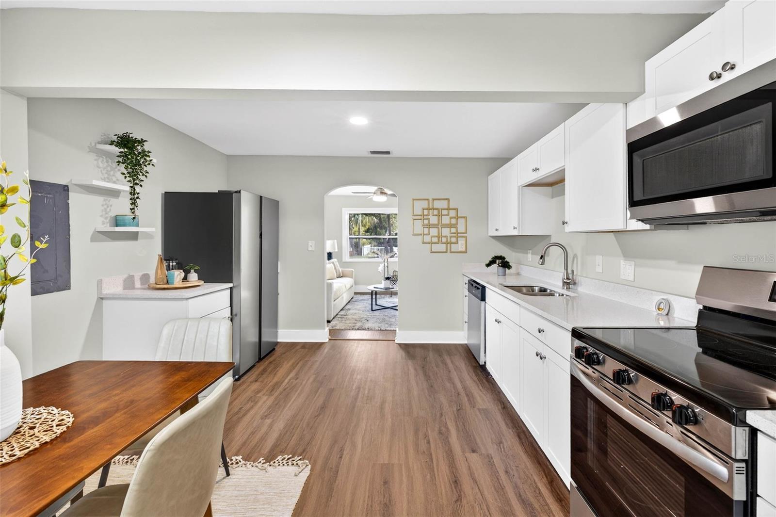 Image 15 of 48 For 4005 51st Avenue N