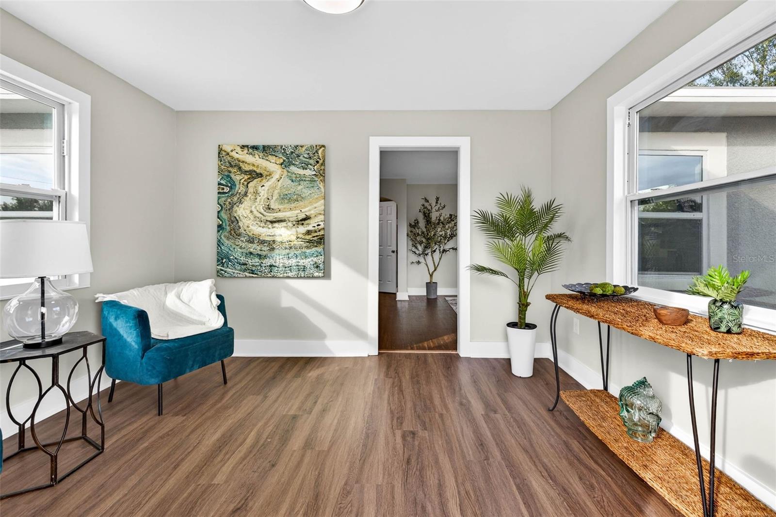 Image 3 of 48 For 4005 51st Avenue N