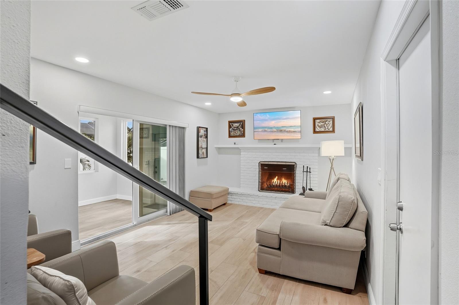 Image 13 of 34 For 7035 14th Street S