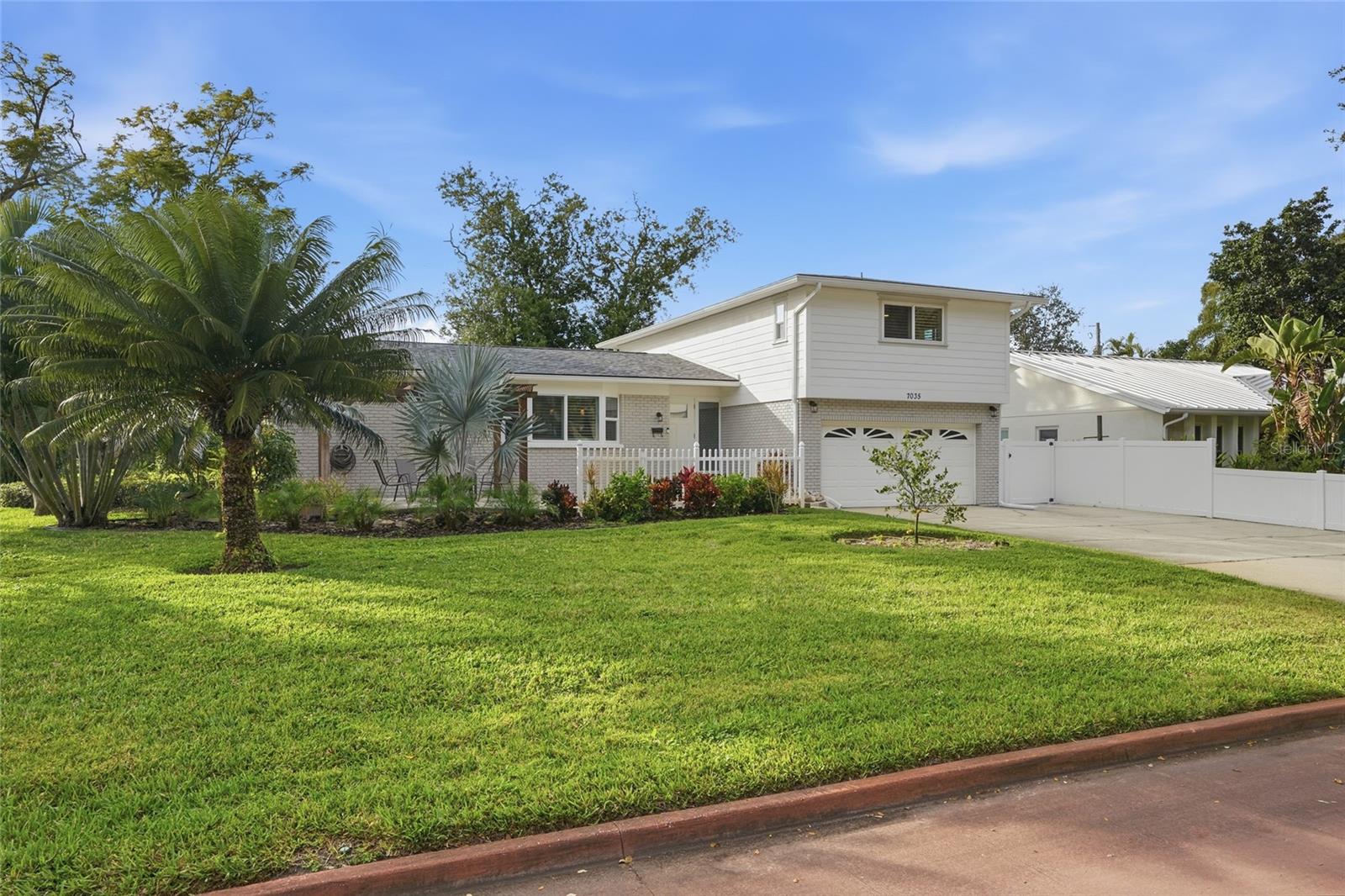 Image 2 of 34 For 7035 14th Street S