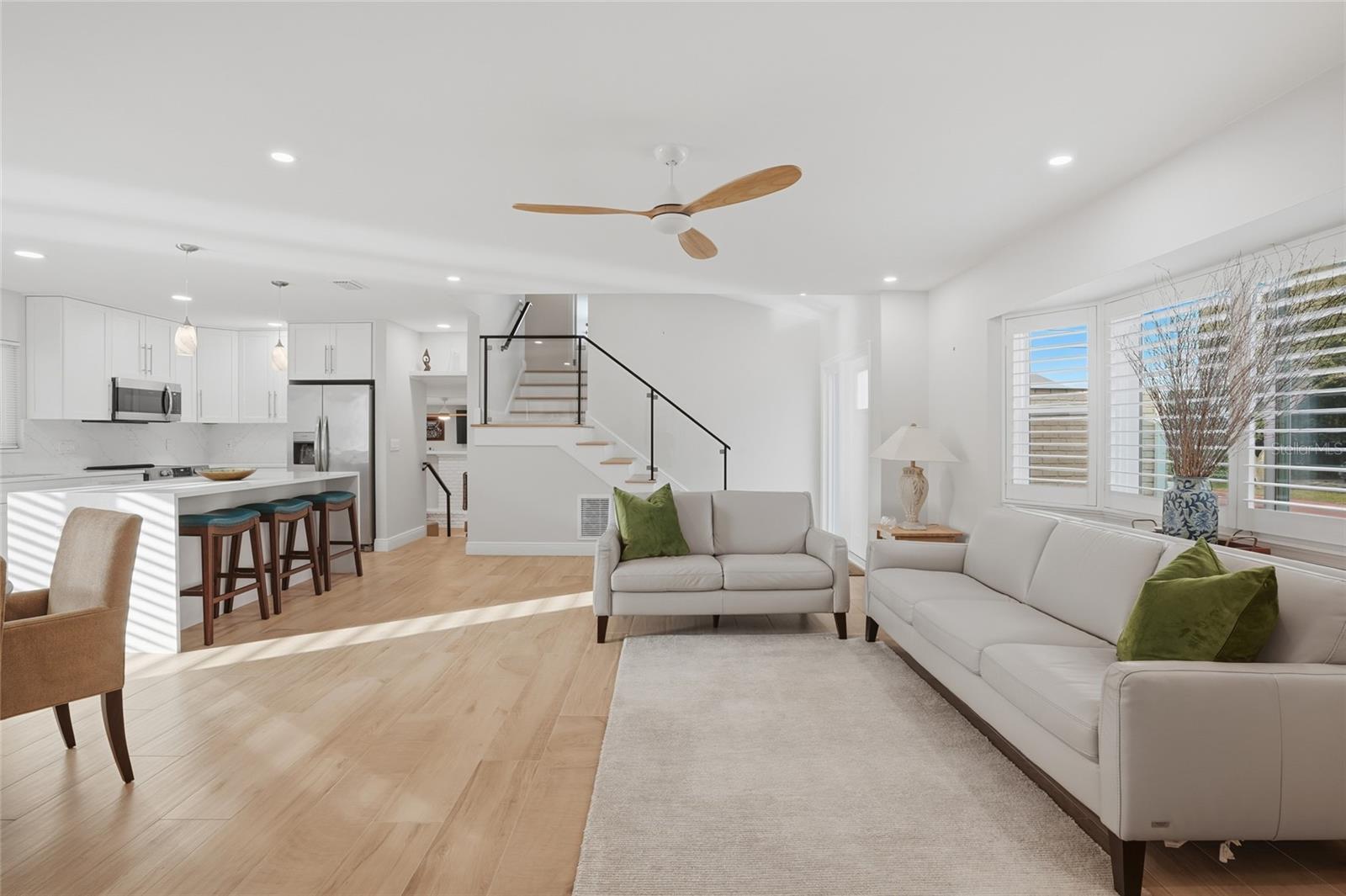 Image 7 of 34 For 7035 14th Street S