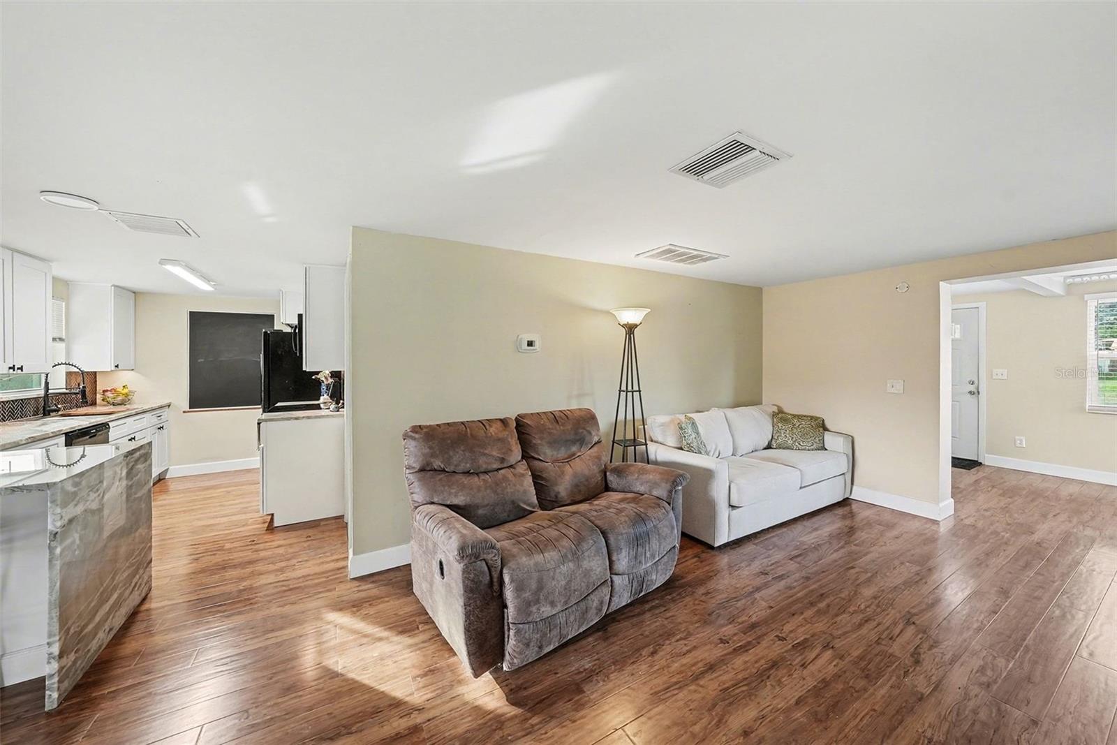 Image 7 of 11 For 3404 Jackson Drive