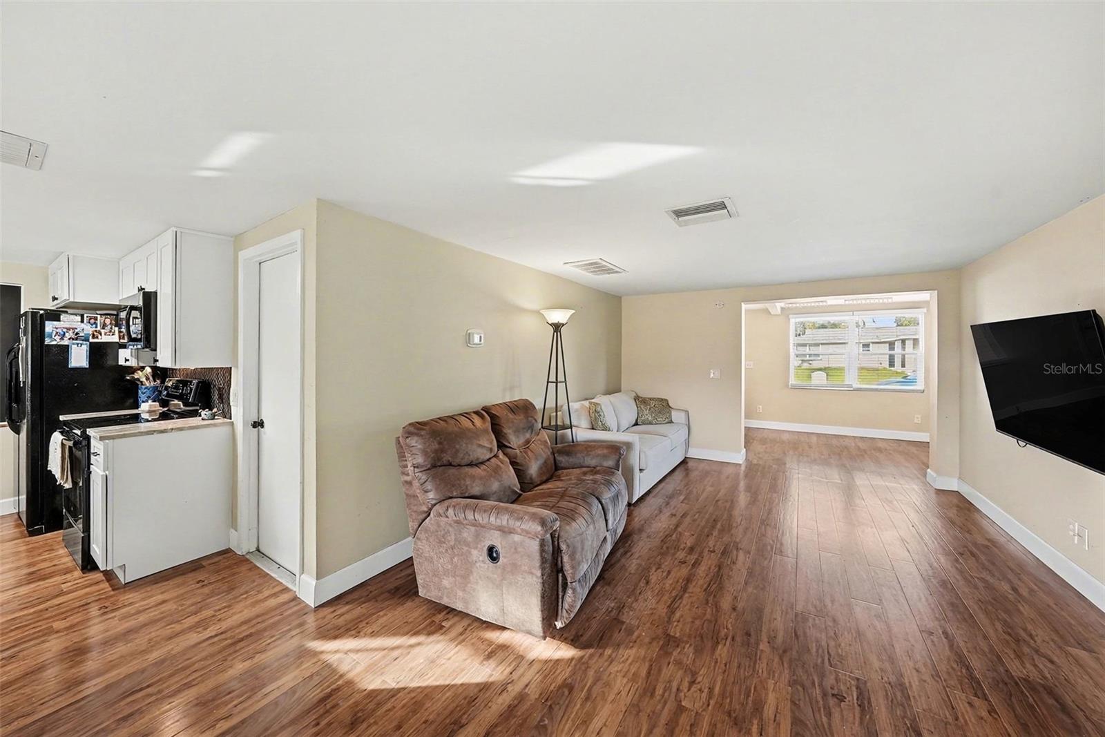 Image 8 of 11 For 3404 Jackson Drive