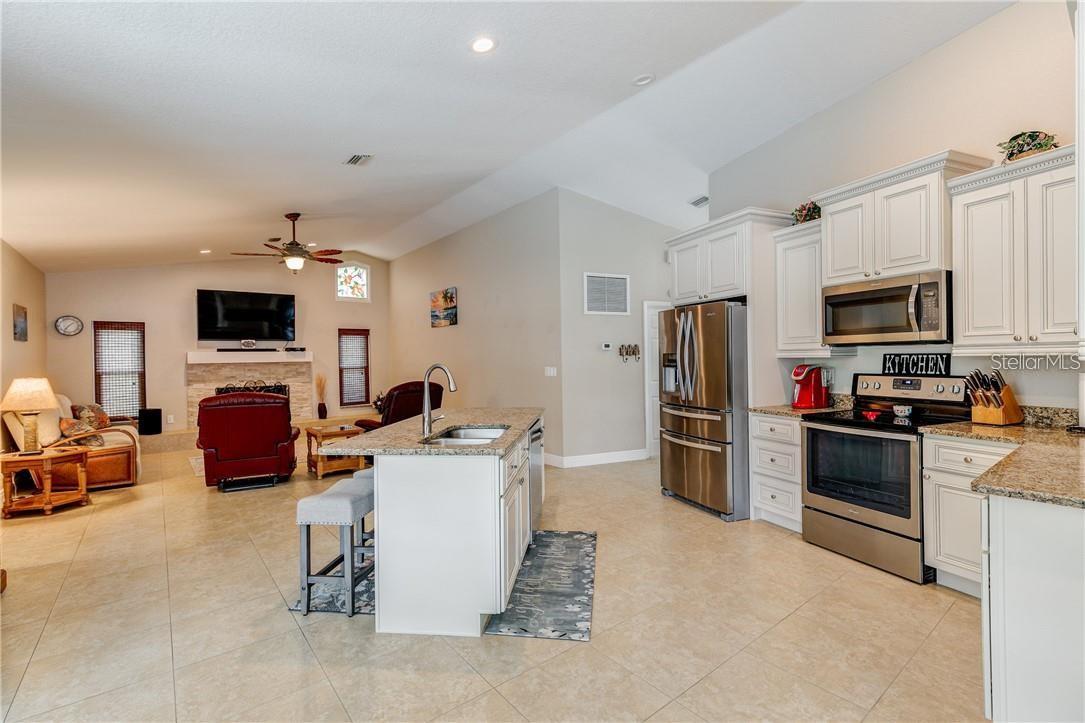 Image 3 of 30 For 2731 Quiet Hollow Court