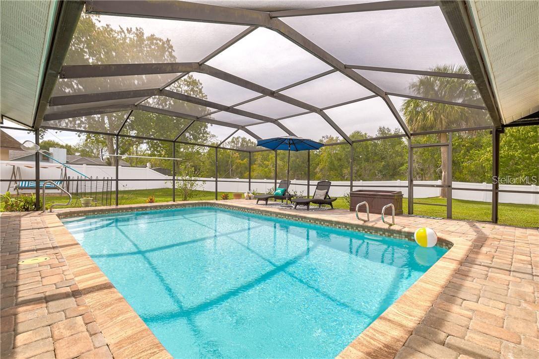 Image 4 of 30 For 2731 Quiet Hollow Court