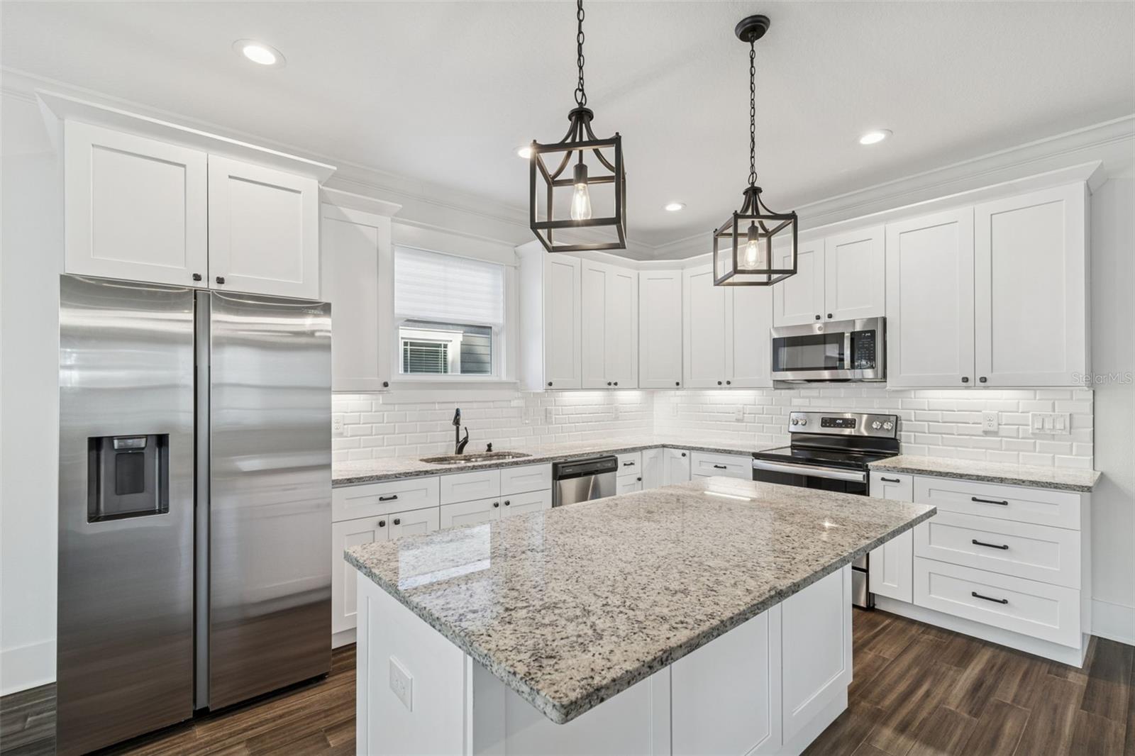 Image 10 of 28 For 6915 Central Avenue