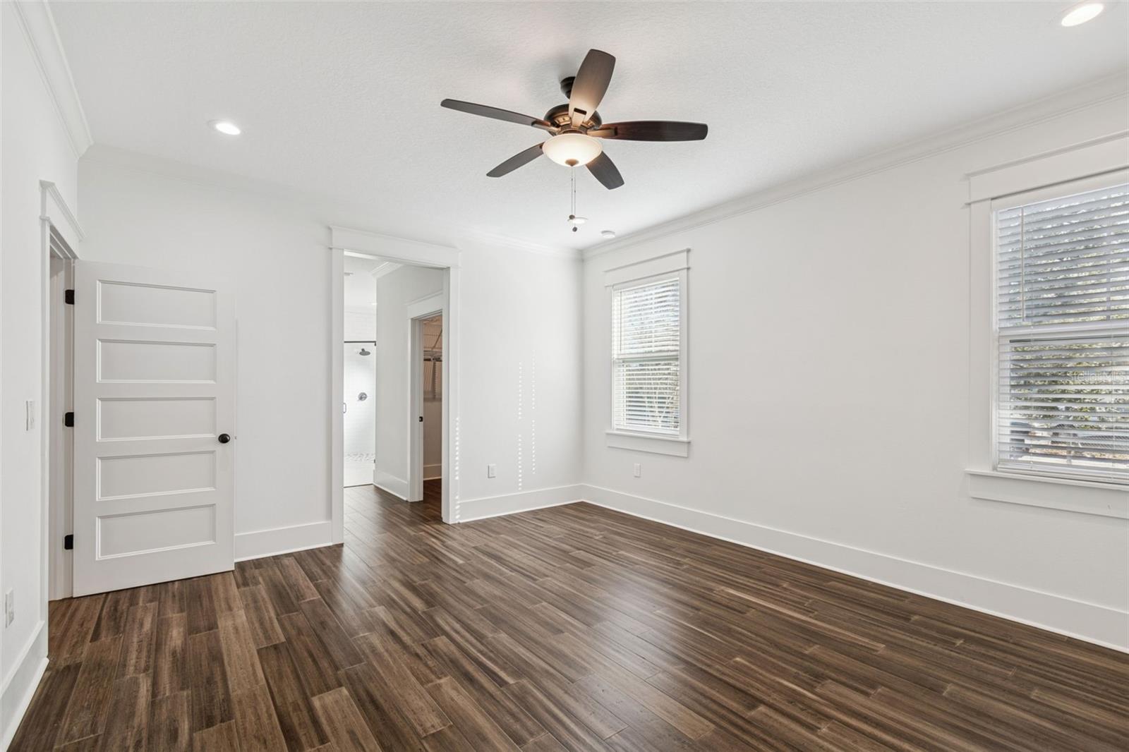 Image 18 of 28 For 6915 Central Avenue