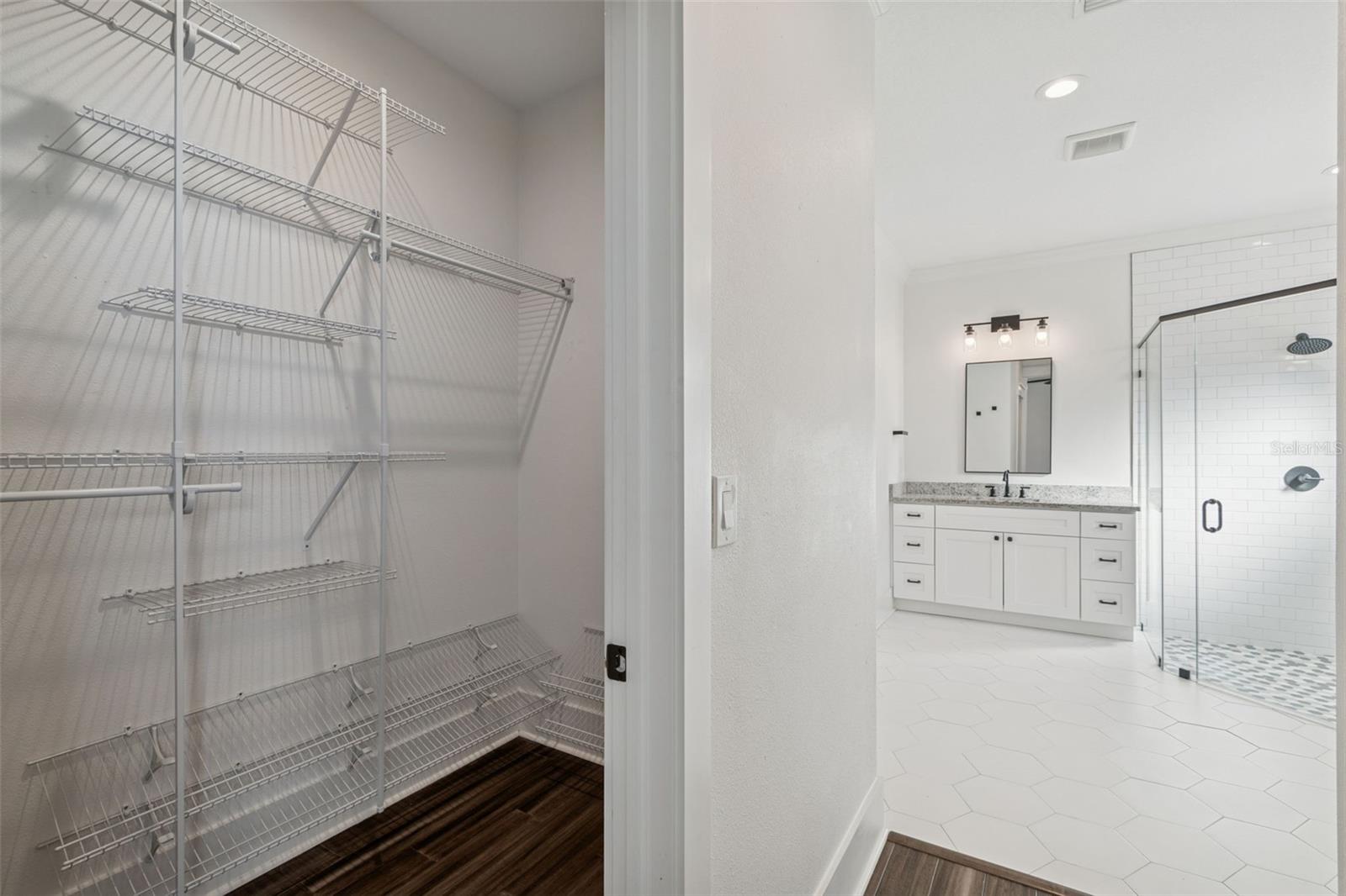 Image 20 of 28 For 6915 Central Avenue