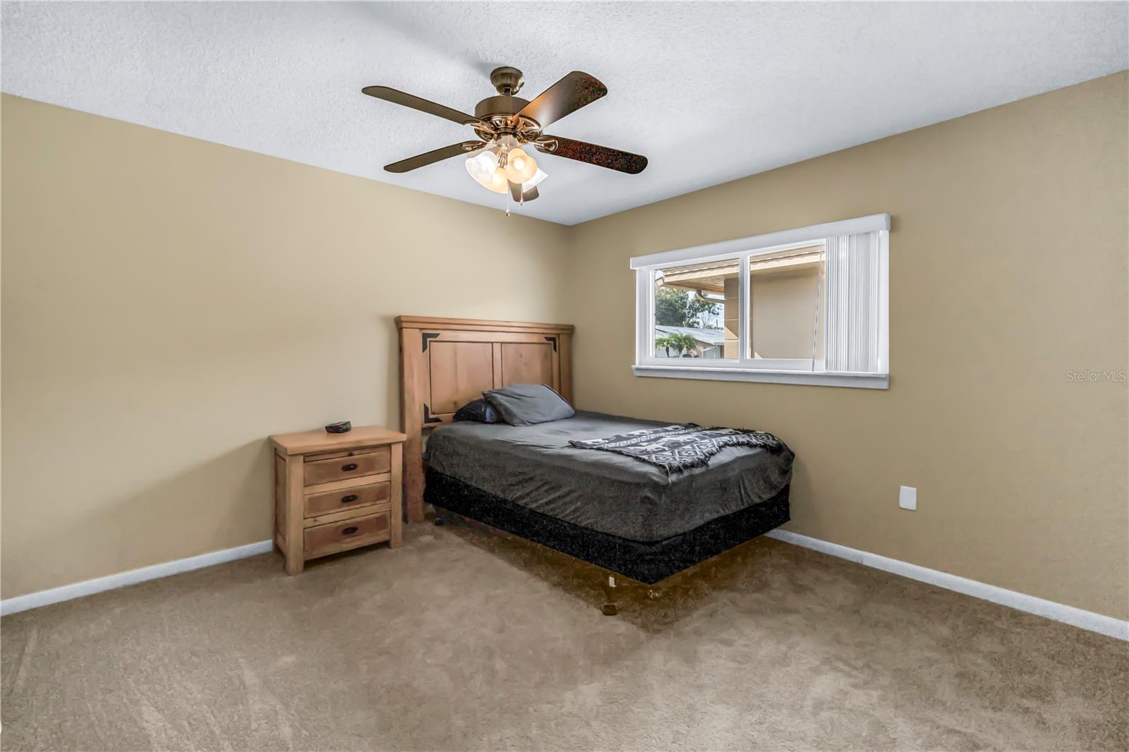 Image 20 of 26 For 5471 Palm Crest Court N