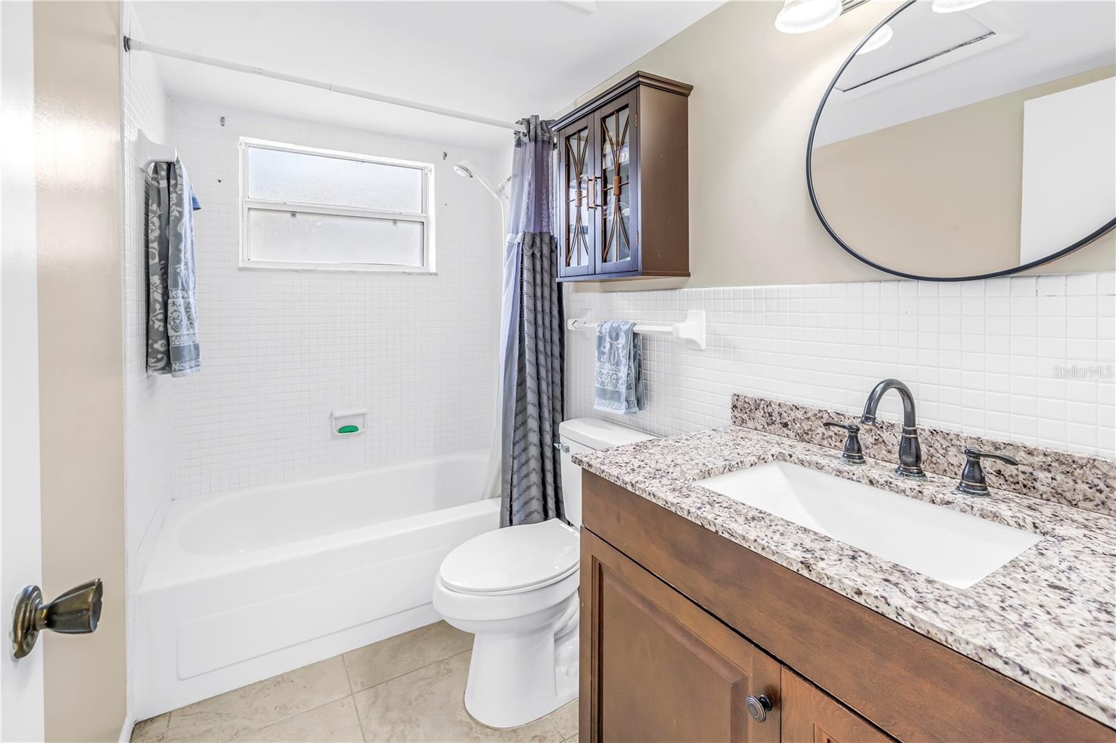 Image 21 of 26 For 5471 Palm Crest Court N