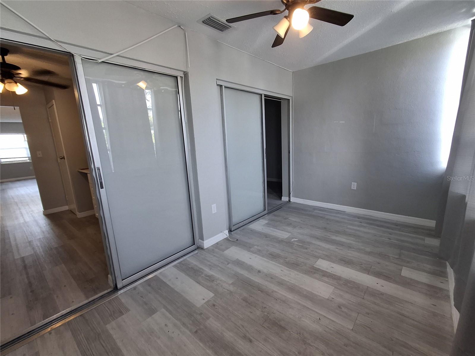 Image 15 of 18 For 955 51st Street N 107