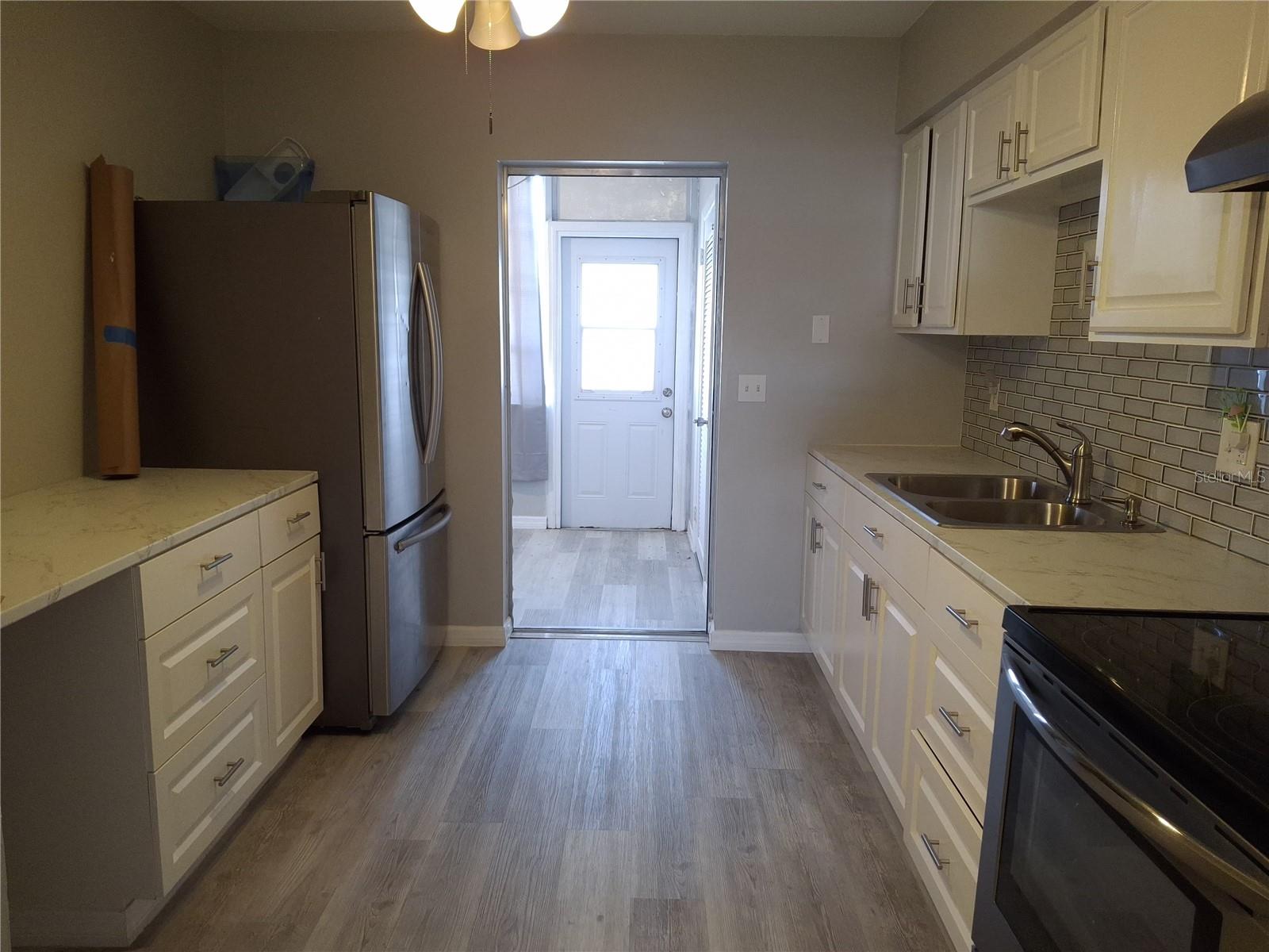 Image 17 of 18 For 955 51st Street N 107