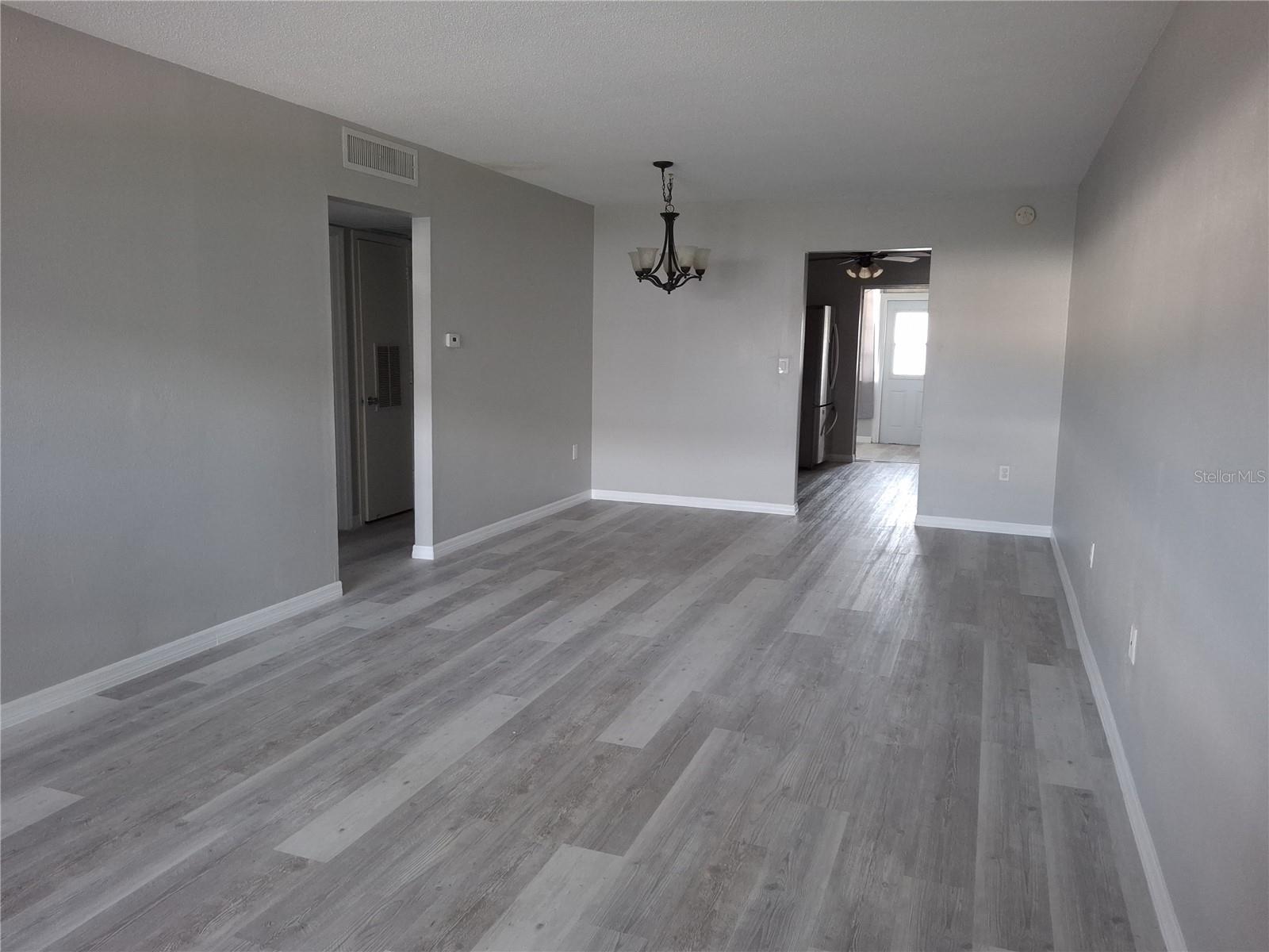 Image 4 of 18 For 955 51st Street N 107