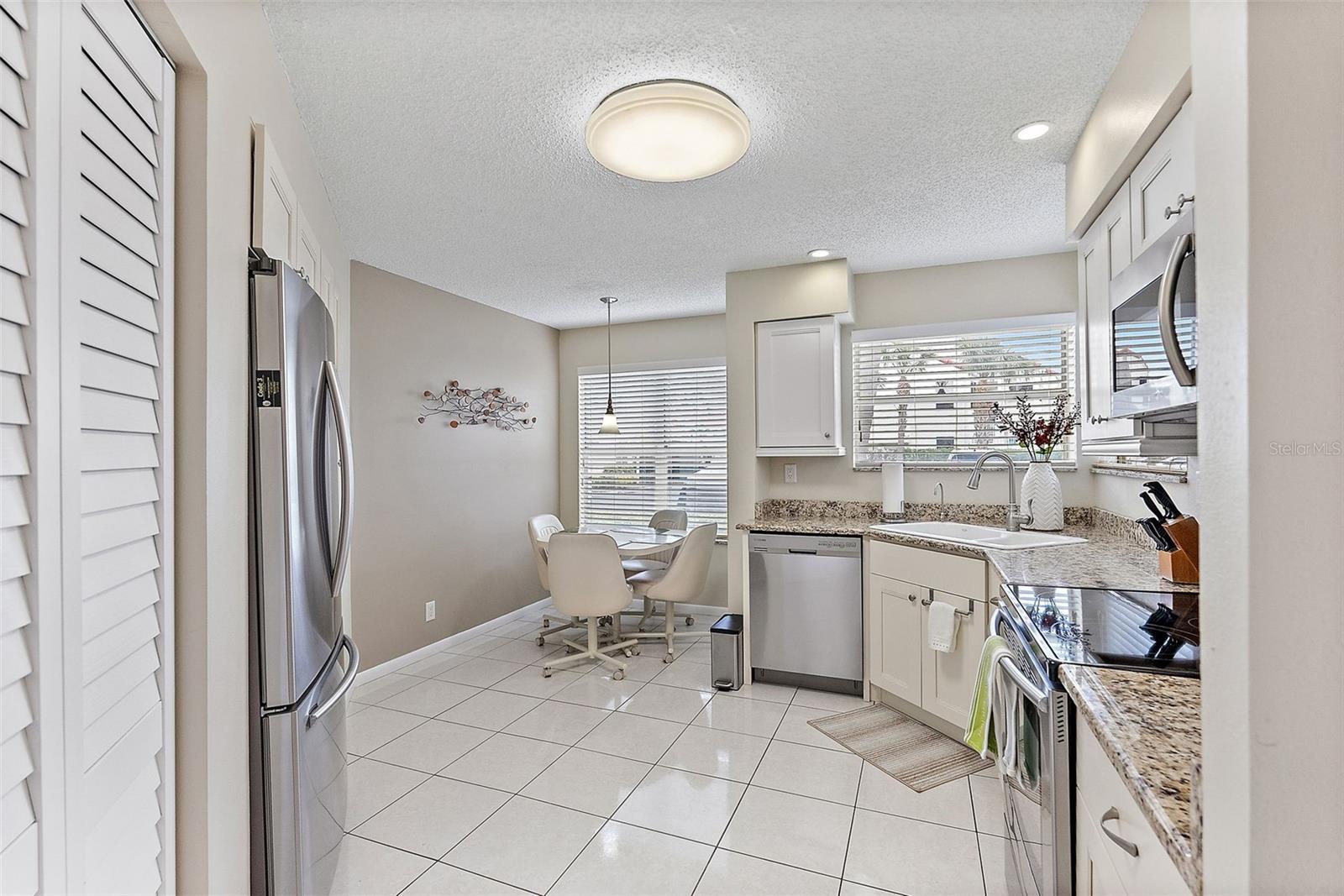 Image 6 of 31 For 6077 Bahia Del Mar Boulevard 119