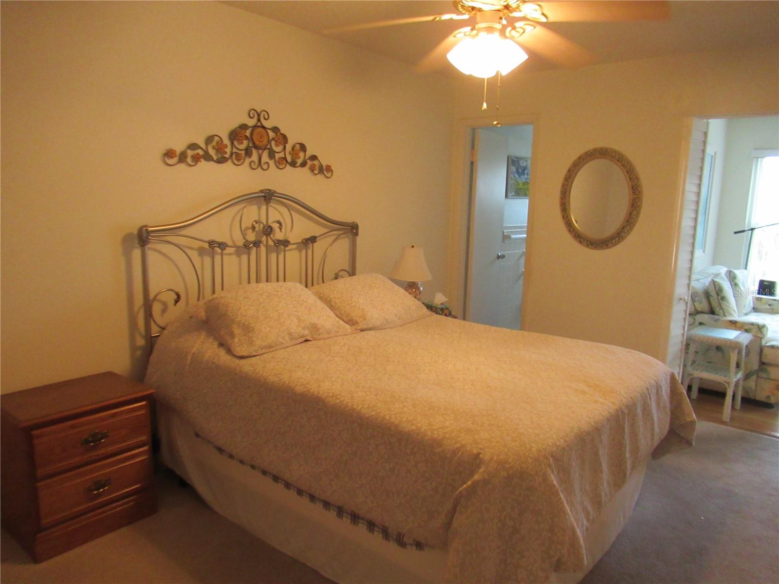 Image 18 of 32 For 2435 Sumatran Way 51