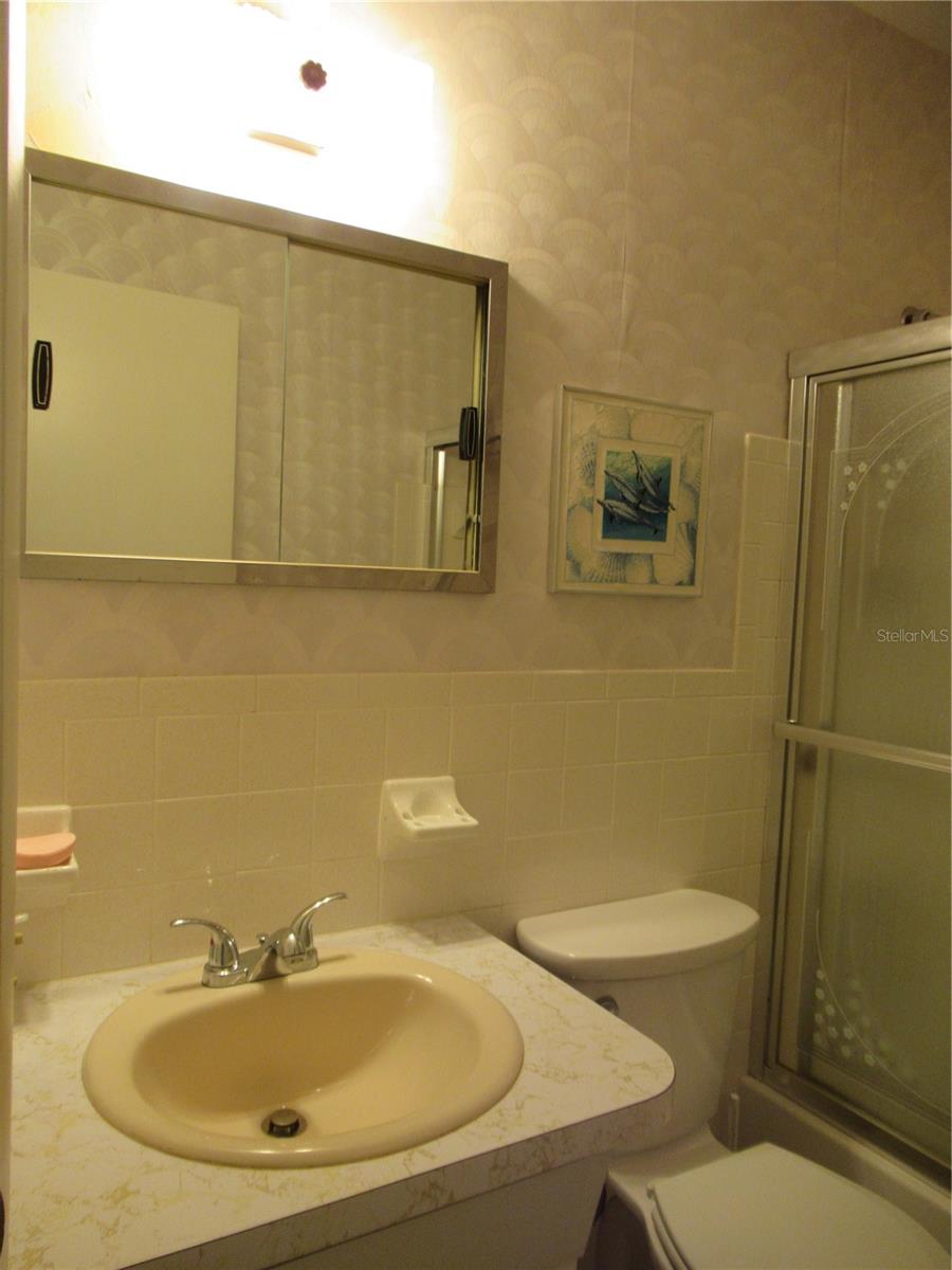 Image 28 of 32 For 2435 Sumatran Way 51