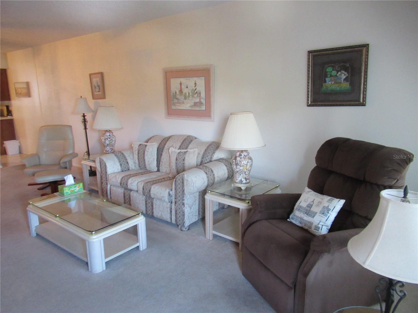 Image 4 of 32 For 2435 Sumatran Way 51