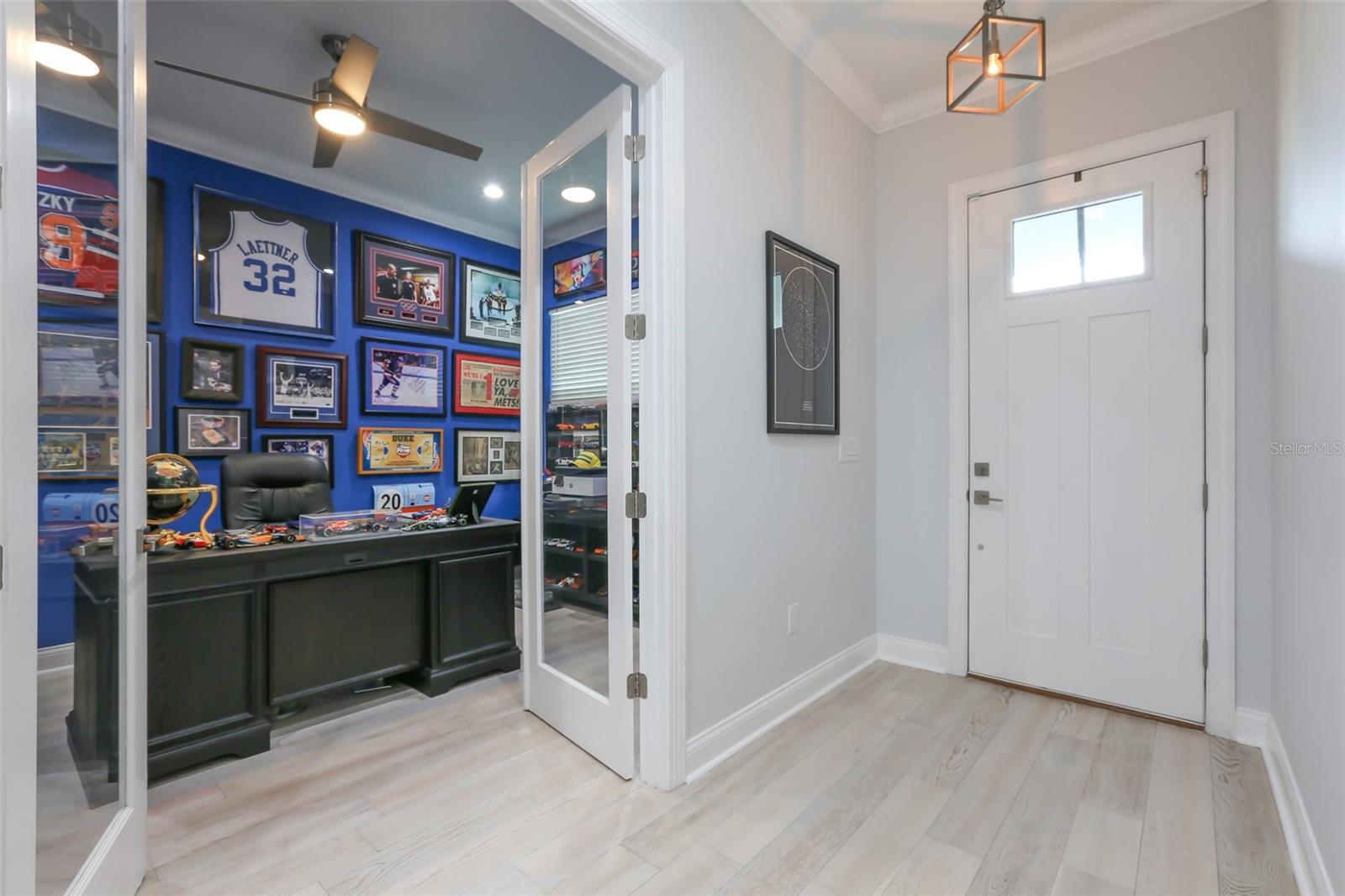 Image 3 of 79 For 714 Lois Avenue