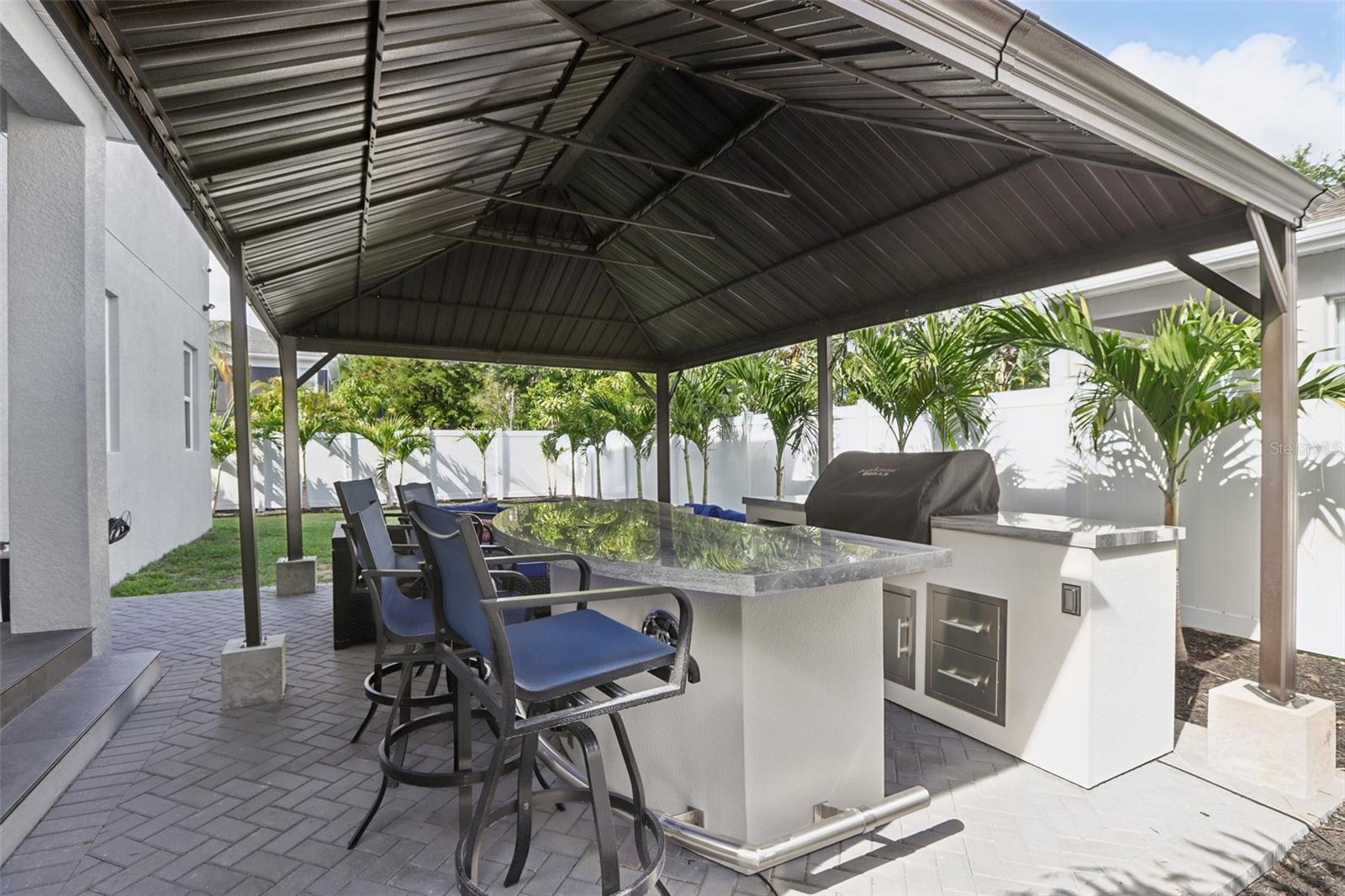 Image 63 of 79 For 714 Lois Avenue