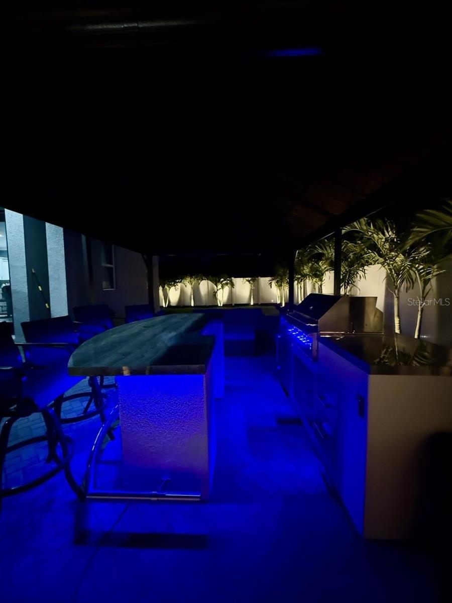 Image 66 of 79 For 714 Lois Avenue