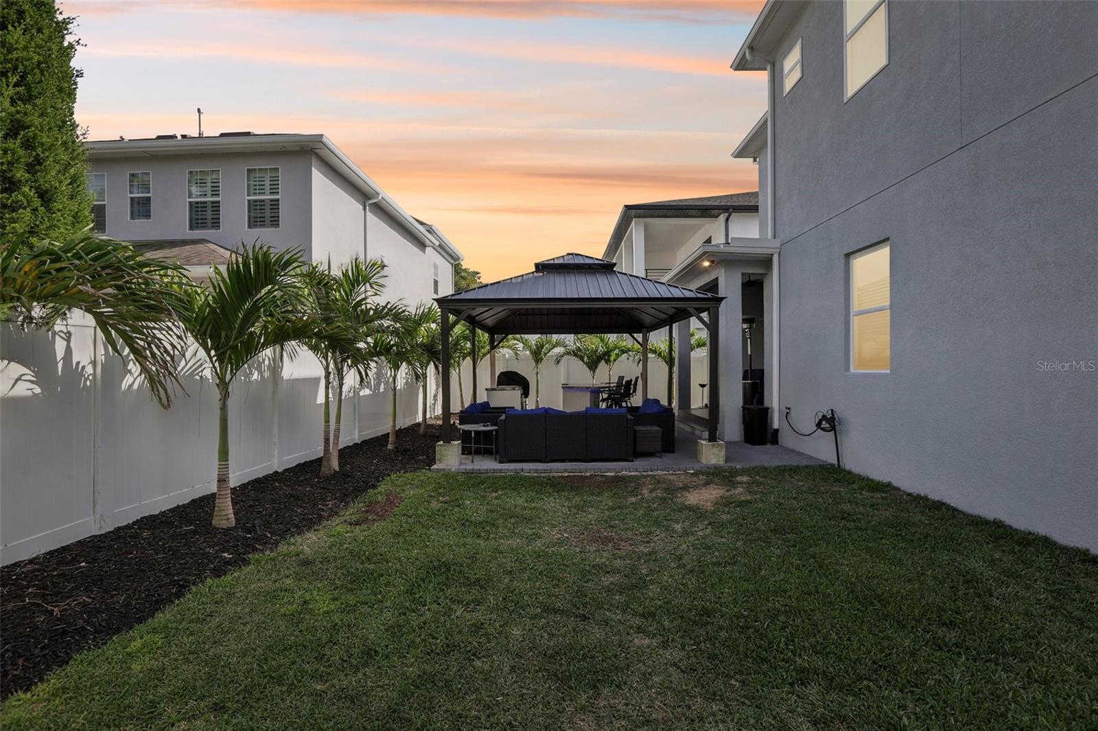 Image 69 of 79 For 714 Lois Avenue