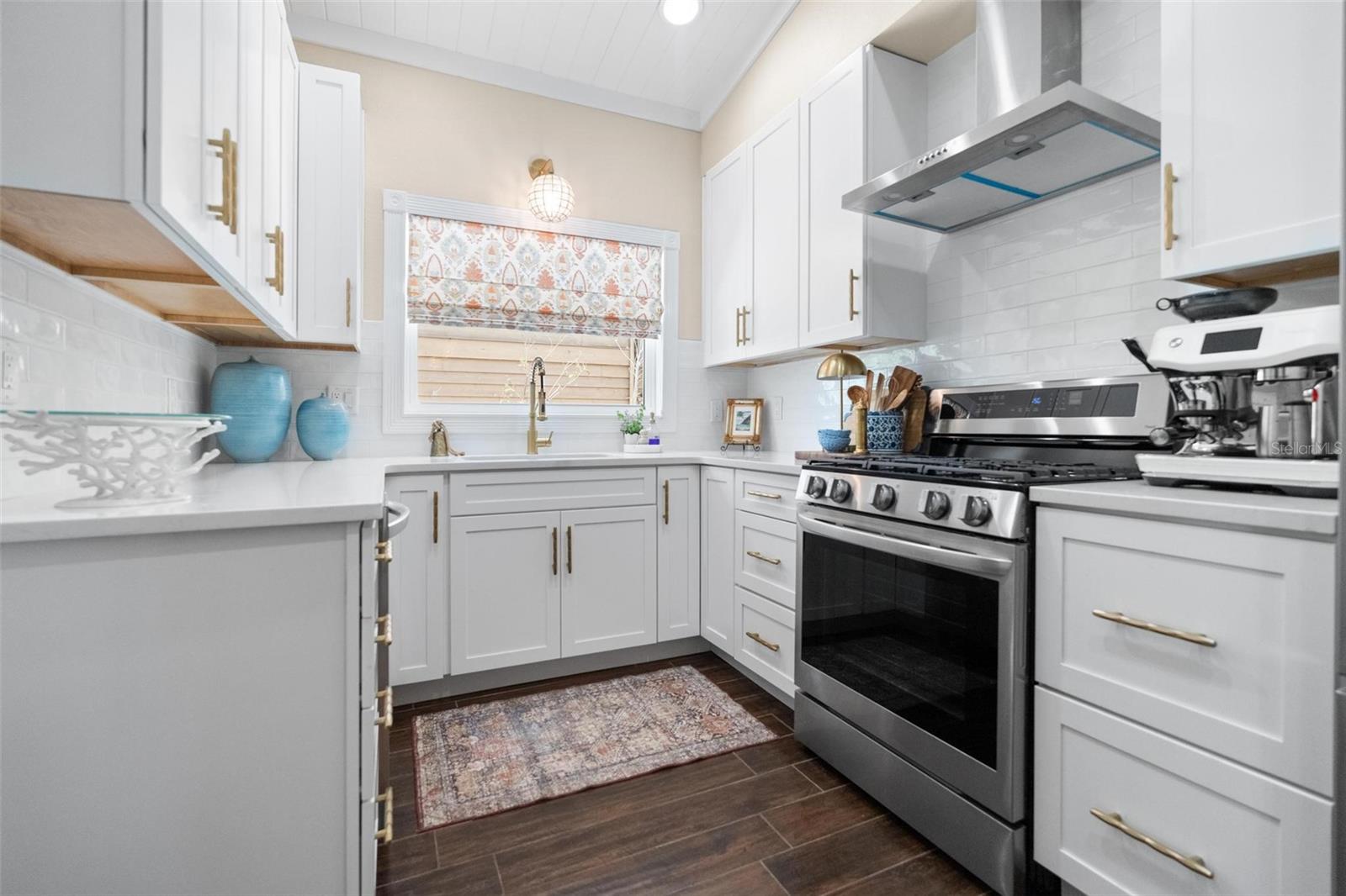 Image 21 of 59 For 58 Aster Street