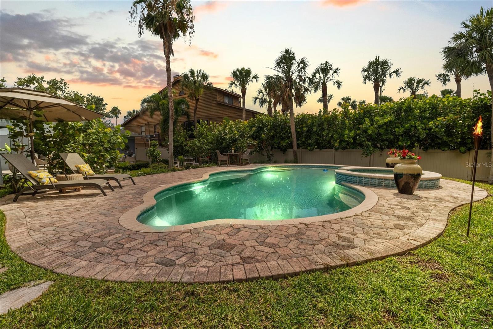 Image 31 of 59 For 58 Aster Street