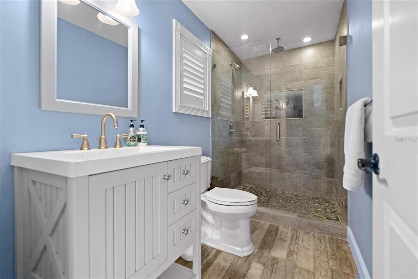 Image 36 of 59 For 58 Aster Street