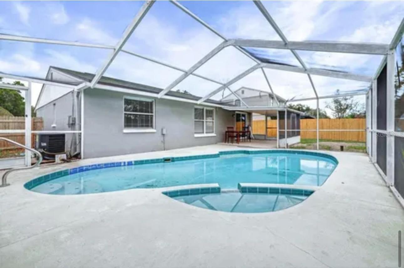 Image 11 of 14 For 16108 Foxfire Drive