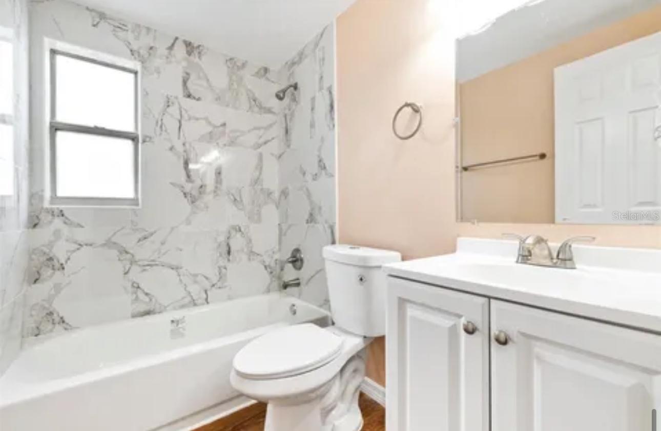 Image 9 of 14 For 16108 Foxfire Drive