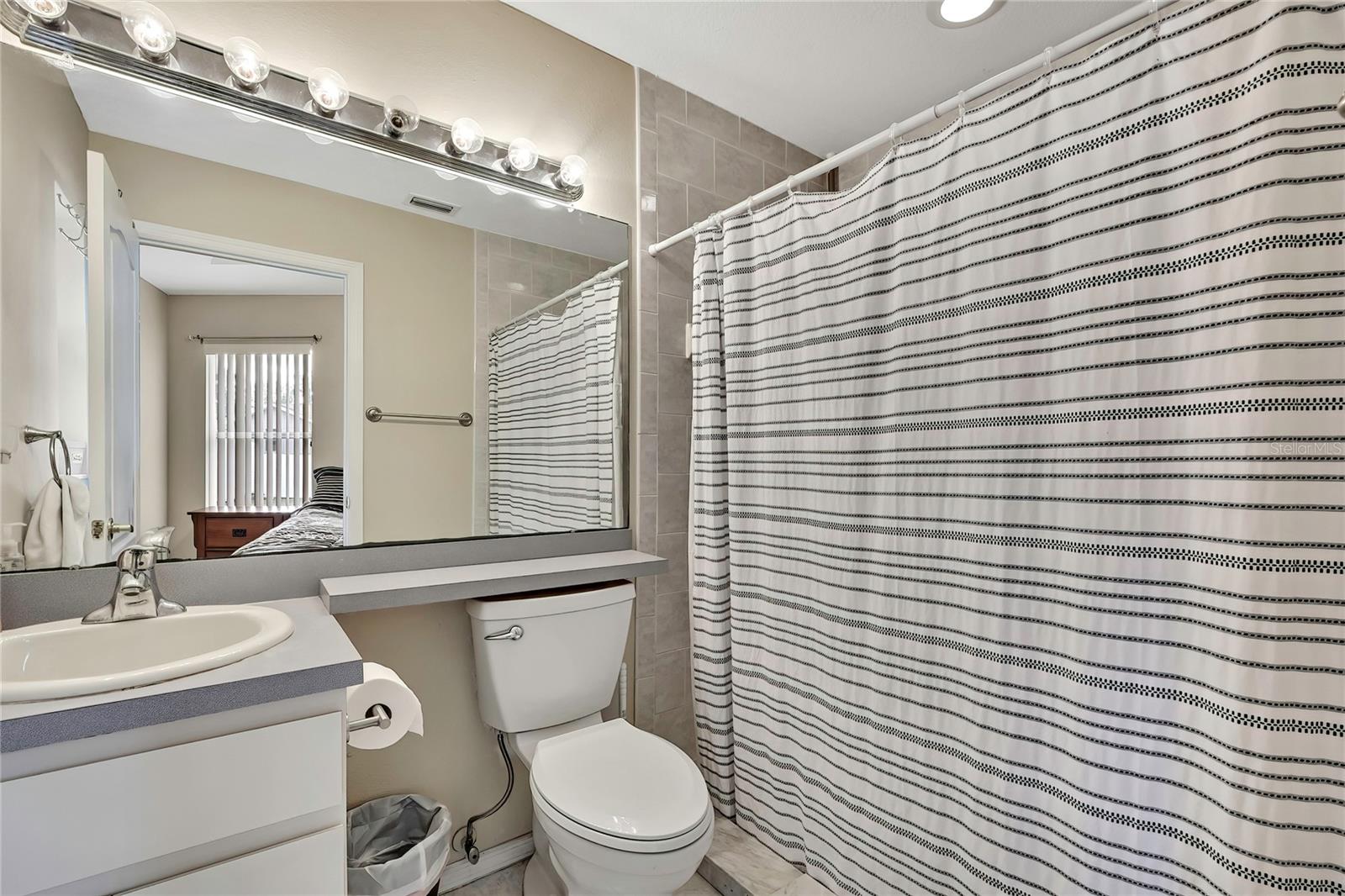 Image 17 of 40 For 103 Daisy Lane