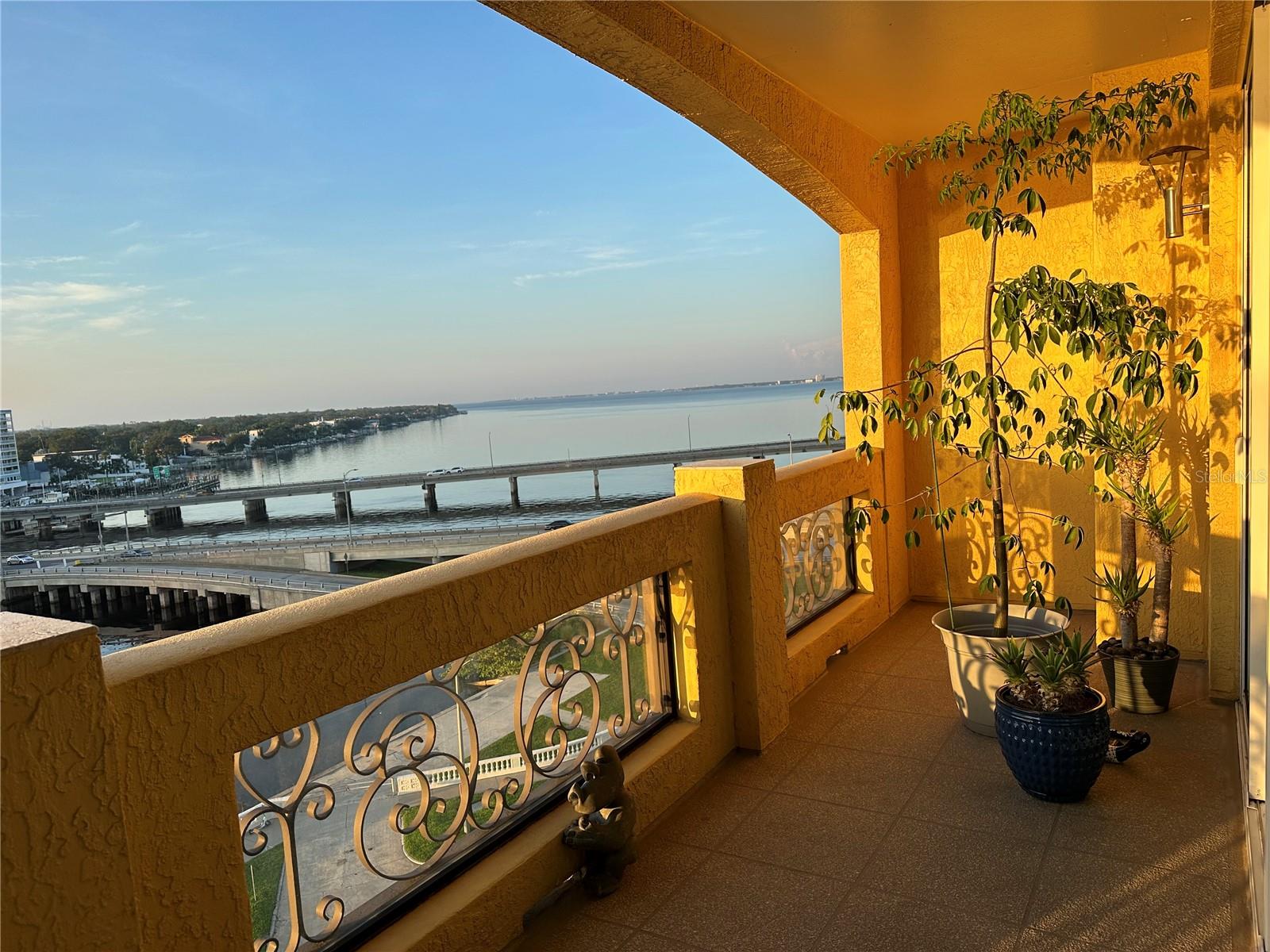 Image 10 of 35 For 345 Bayshore Boulevard 714