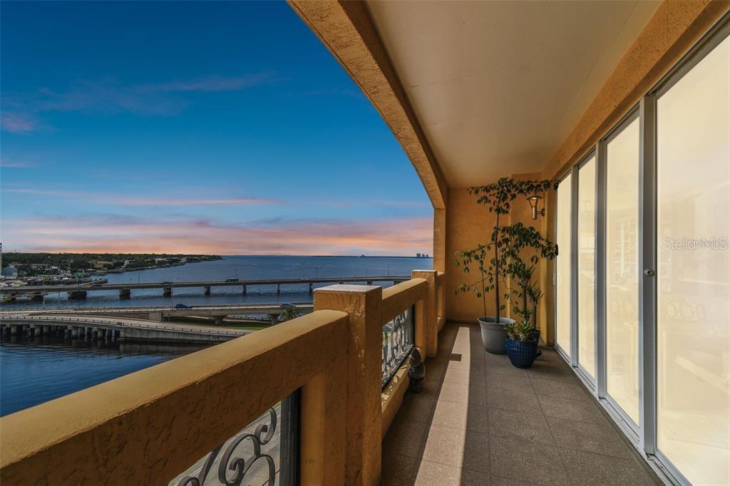 Image 2 of 35 For 345 Bayshore Boulevard 714