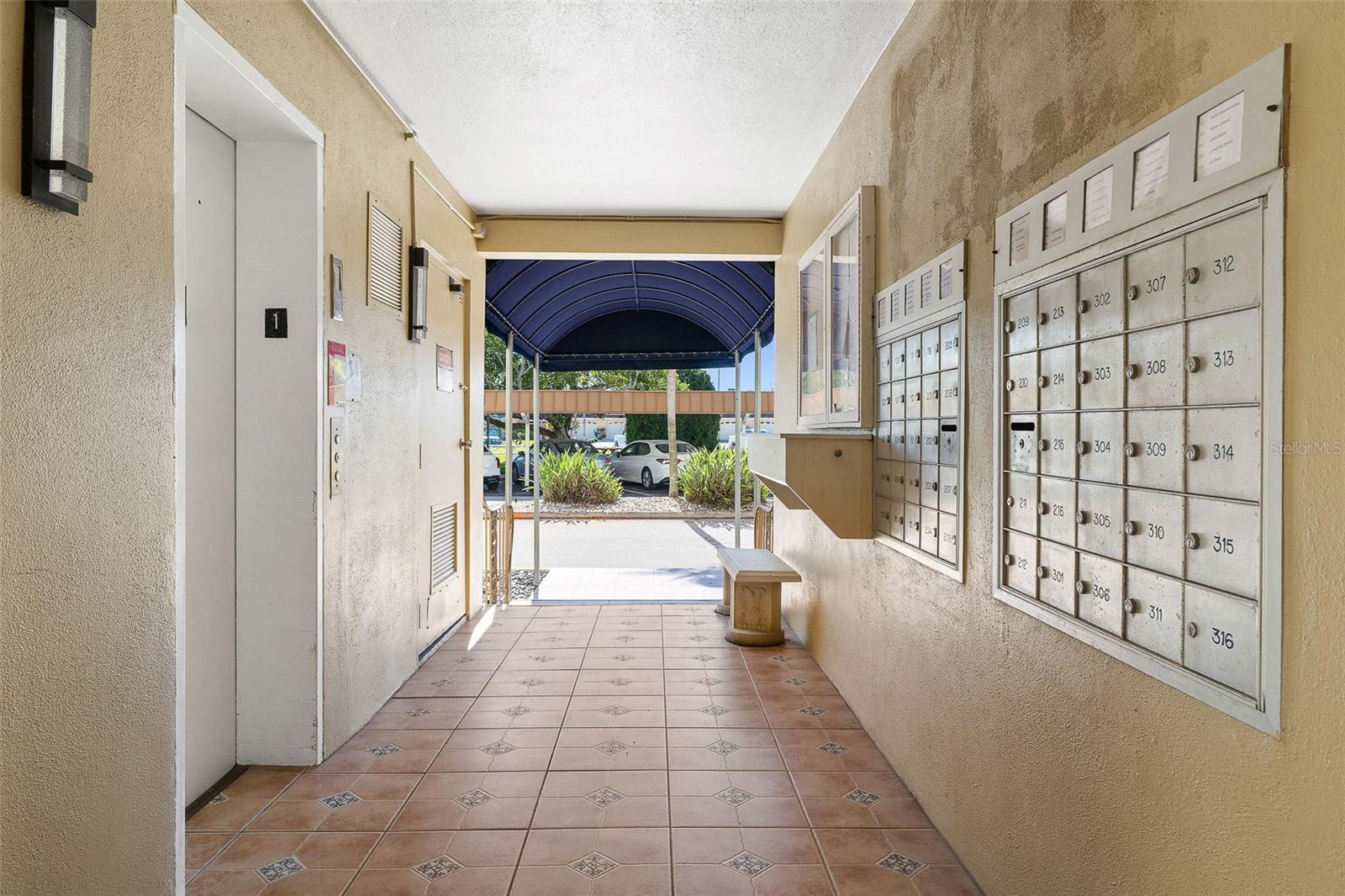 Image 26 of 36 For 1 Boca Ciega Point Boulevard 113