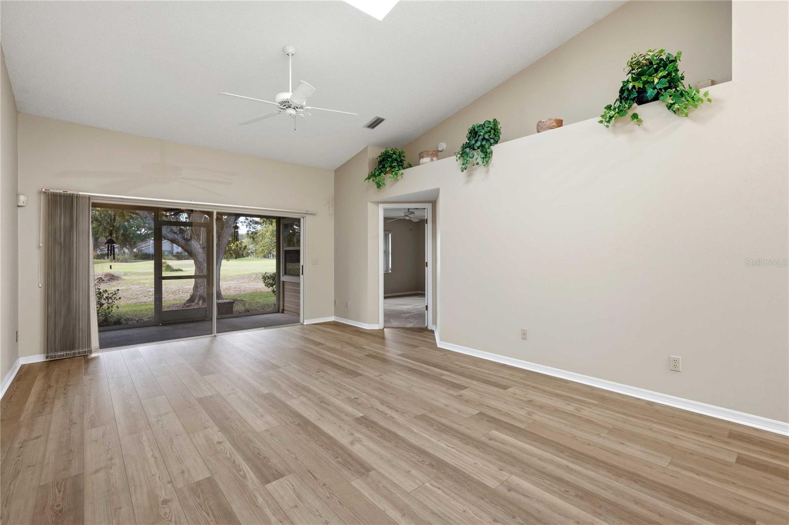 Image 13 of 32 For 5205 Lochmead Terrace