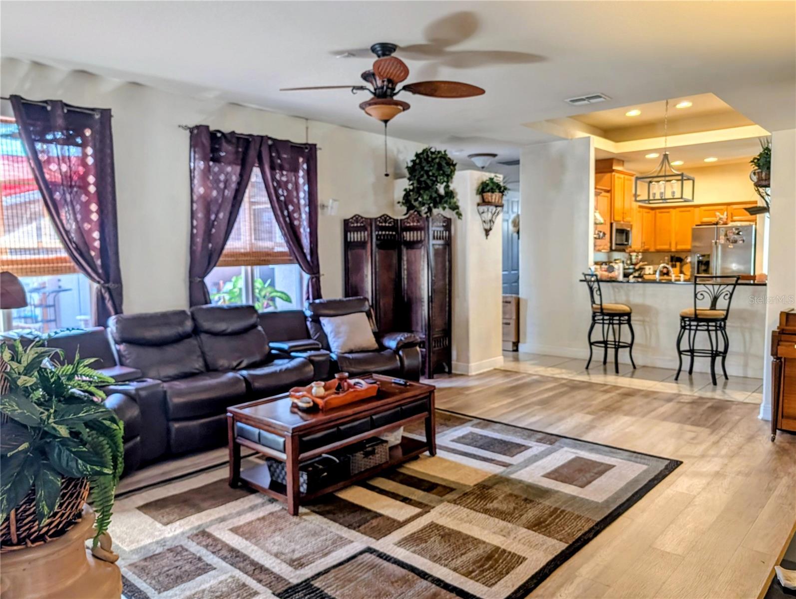 Image 10 of 62 For 3618 Buffett Street