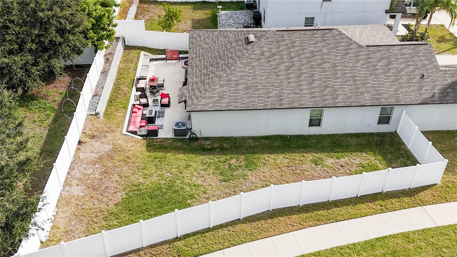 Listing photo id 11 for 14821 Scottburgh Glen Drive